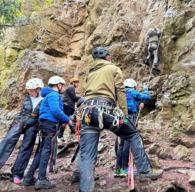 Climbing Youths